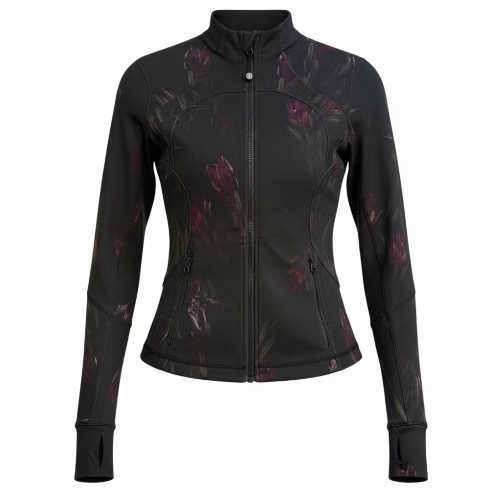 Lululemon Forme Jacket Cuffins
Midnight Iris Multi sz.6 💜